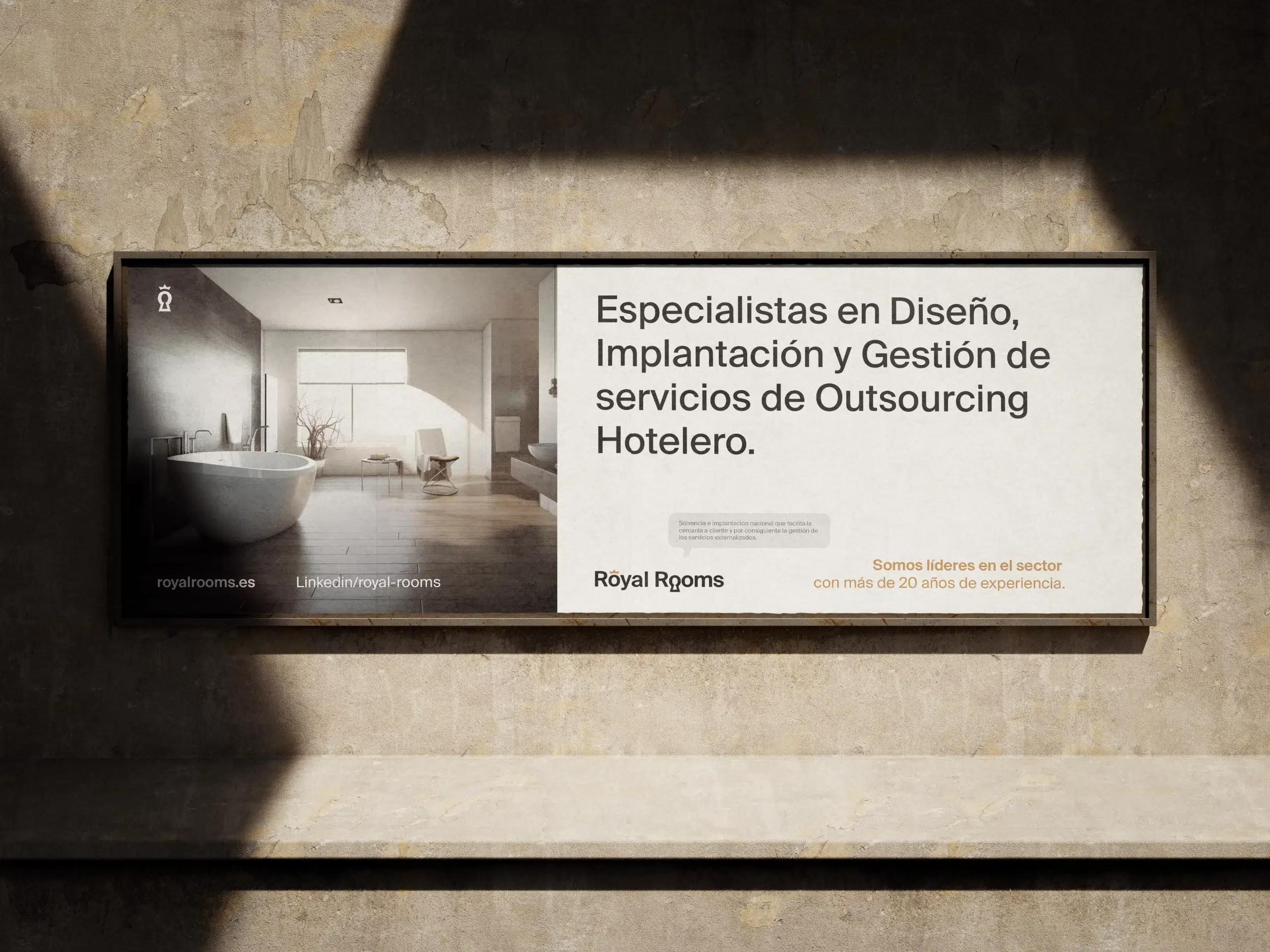 Billboard cartel Royal Rooms